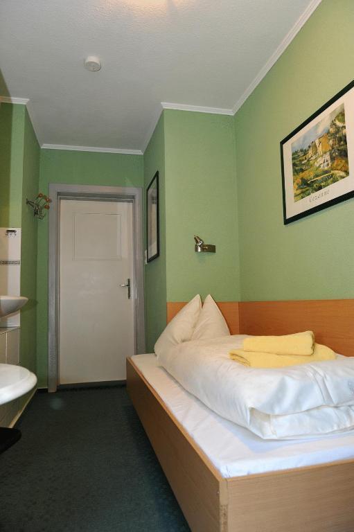 Hotel-Pension Haus Neustadt Brema Habitación foto